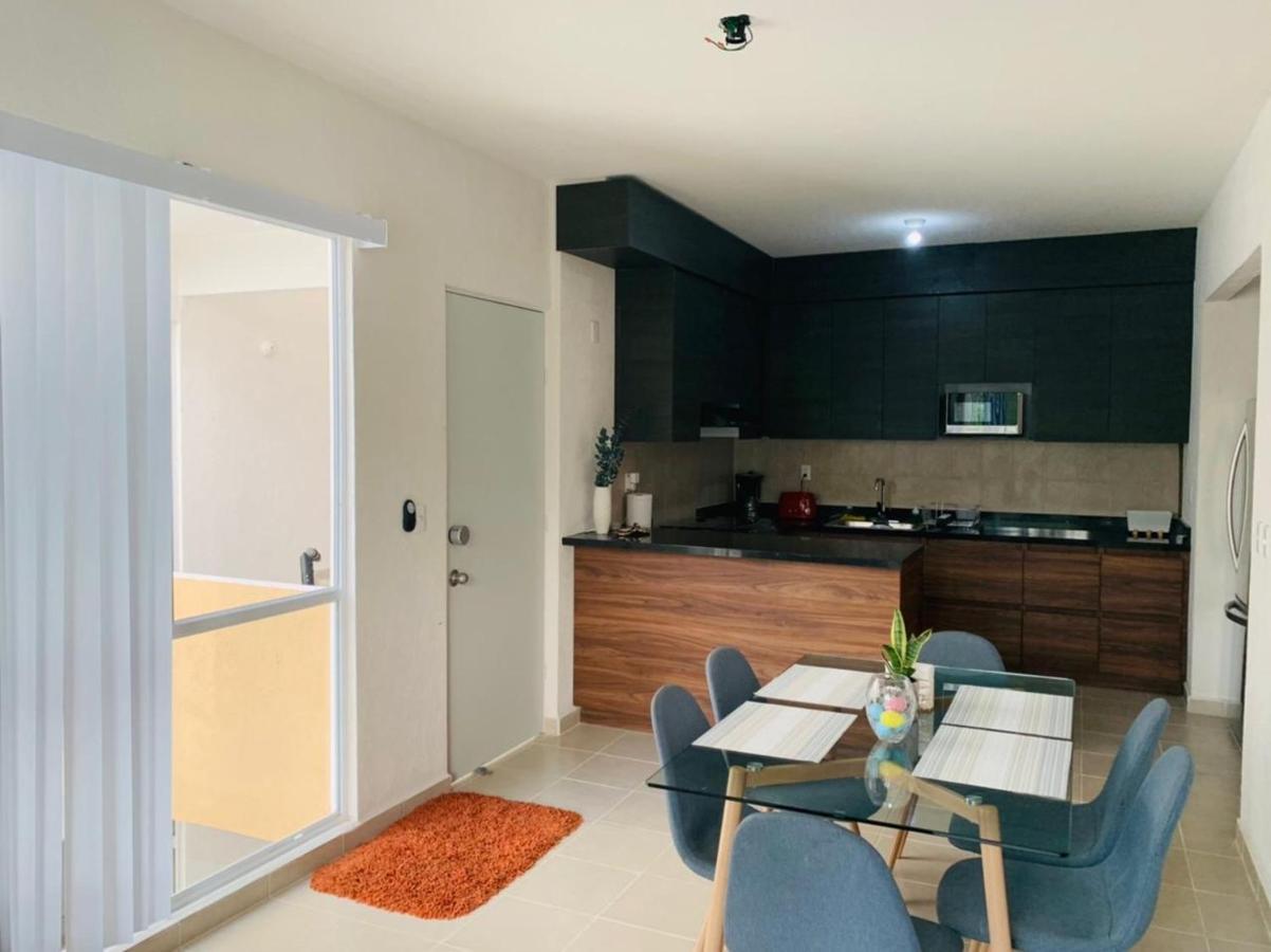 Franks House Apartment "Shared House" Κανκούν Εξωτερικό φωτογραφία